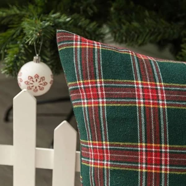 Julkuddfodral i tartan 40x40 cm, 2-pack, mjuk polyester, grön och röd heminredning, ingen fyllning