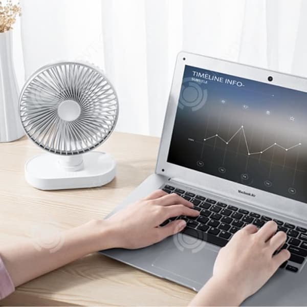 Elektrisk skrivebordsvifte - Tech Discount® - INN® - USB - 4 hastigheter - Ristende hode