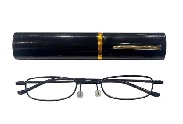 Lukulasit 1.0-3.5 hopea musta ruskea harmaa kotelolla Musta Svart Styrka 2.5
