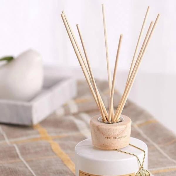 Pakke med 50 aromaterapi fiberpinde, velegnet til aromaterapi diffusere til hjemmet, kontoret, hotellet og spaen.
