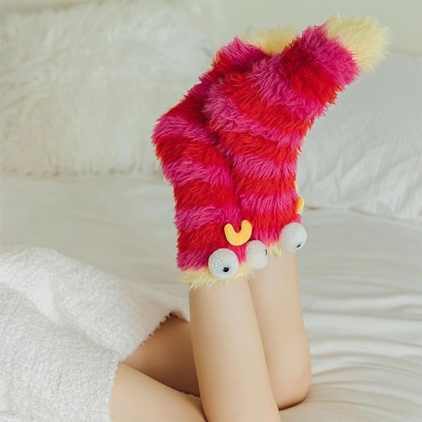 Fluffy Socks, Coral Velvet Funny Fuzzy Socks, Vintervarme Hyggelige tegneseriemonstersokker, Quirky Birthday-Red