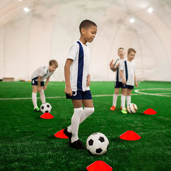 Jalkapallokiekot, 12 kpl Jalkapalloharjoituskartioita lapsille, Rugby, Jääkiekko, Koripallo Ketteryysharjoittelu, Monilajikartiot, Jalkapallokartiot Harjoittelusetti