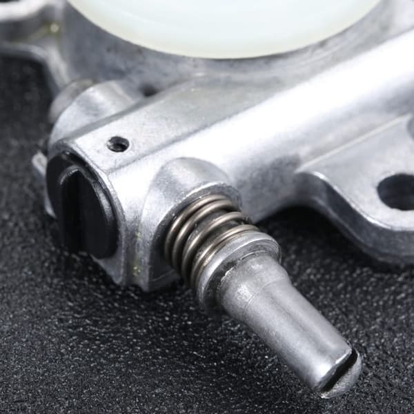Oliepumpe til 25cc og 38cc motorsave - Reservedele til motorsave