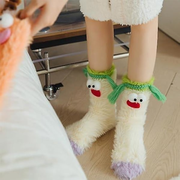 Lämpimät ja pehmeät piirrettyjen hirviöiden sukat, koralliveluuriset kolmiulotteiset omituiset sukat, plushiset hirviösukat joulu sukat 1 pair Green