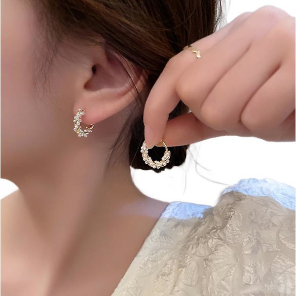1 par Simple Temperament Circle Pearl Earrings Mode små örhängen Smycken
