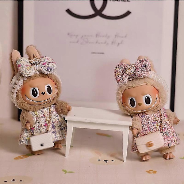 Hot Original 17cm Labubu Dukkeklær Hjerterytme Makron Baby Hengesmykke Klær Emalsje Ansikt Klær Tegneserie Utskiftning Dekor Gaver E Only clothes 17CM No Doll