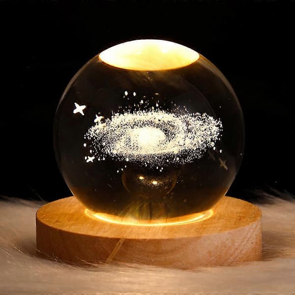 Liten Kristallkula med Träbelysningsbas 3D-glaskula med LED-ljus Saturn