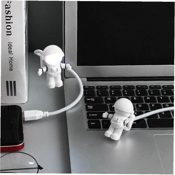 Natt LED-skrivbordslampa Ljus USB Justerbar Astronaut Rymdman Flexibel Fällbar för PC Dator Dekorativt Ljus för Hemmet
