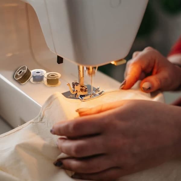 30 stk. plastspoler, symaskinspoler for Brother Singer Kenmore Janome og de fleste symaskiner