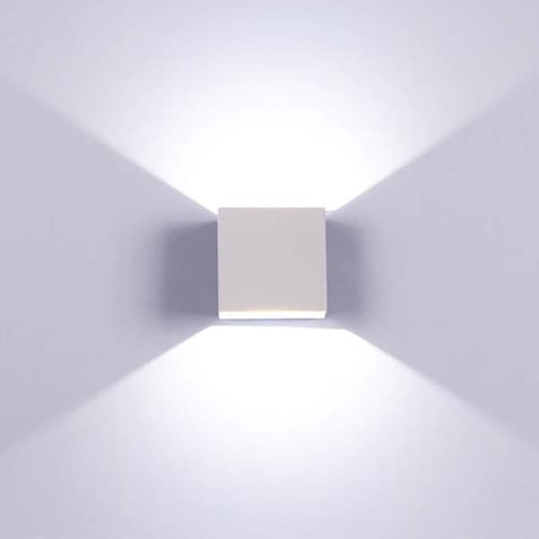 LED væglampe - MOMOTOU - Hvid model - 6W - Aluminium - Moderne design