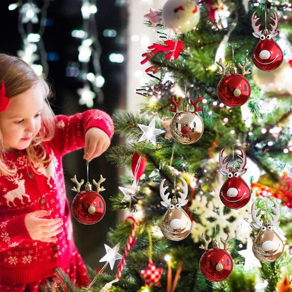 2 plastjulkulor, hängande bollar, julgran