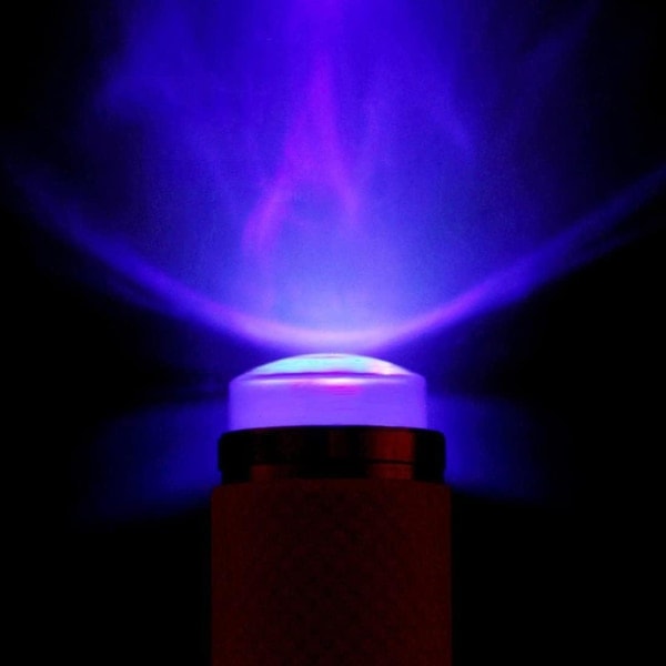 Mini-kynsilakkauksen taskulamppu UV-lampulla ja silikonilevyllä
