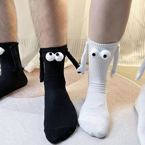 2 paria magneettisia käsiä piteleviä sukkia, söpö Kawaii pari 3D piteleviä käsinukke urheilupuuvilla keskipitkät sukat miehille naisille