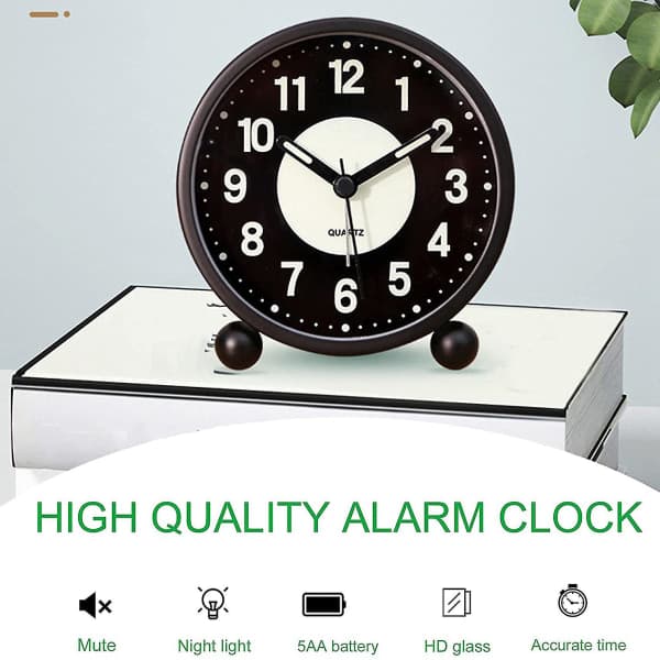 Väckarklocka Luminous 4 Tum Tyst Analog Bordsklocka Tickfri Hög A Batteridriven