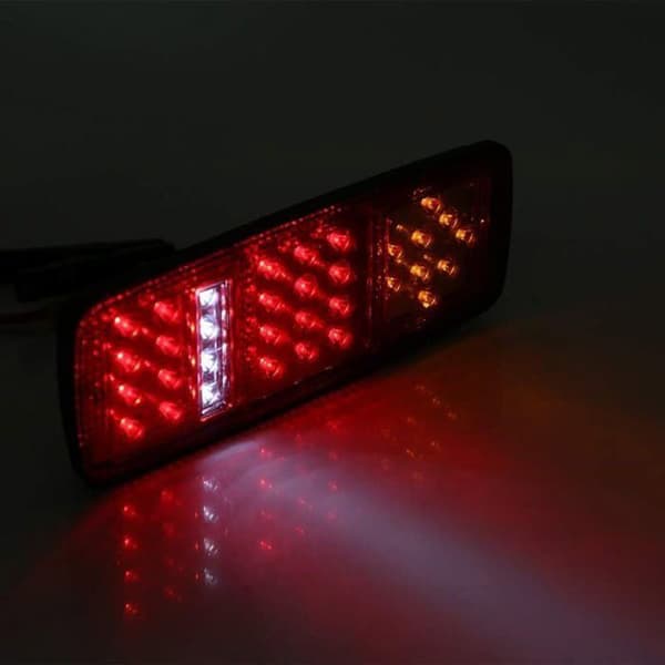 Campingvogn Tilbehør 2 Stk 12V LED Baklys for Tilhenger Supersterk Rød
