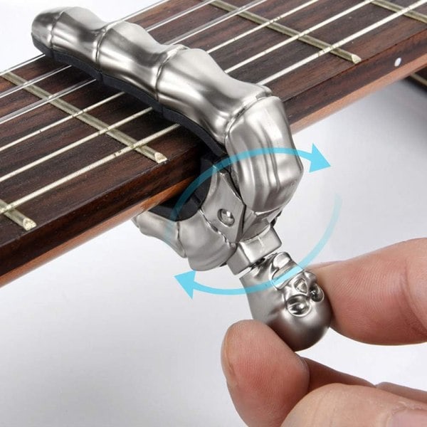 Gitarr Capo Dödskalle Capo för Akustisk och Elektrisk Gitarr Skelett Huvud Ukulele Capo med 5 Plectrums Bronze