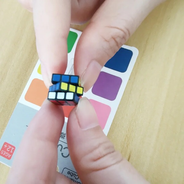 1 mm Mini Kub 3X3X3 1 cm Magiska Kuber Pussel För Cubo Magico Samlare Minsta Kub Leksaker För Barn 1 x pink cube
