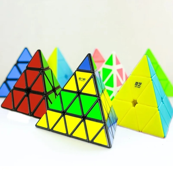 3X3X3 Rubiks Kub Triangel Speed Magic Cube Rubic Professionell Cubo Magico Pussel Färgglada Pedagogiska Leksaker För Barn Yongjun White