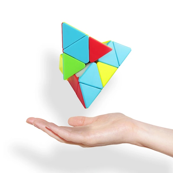 Qiming Pyramid 3X3 Magic Cube Professionell Cubos Magicos Leksaker för Barn Höghastighets Kub Pussel Leksak BK