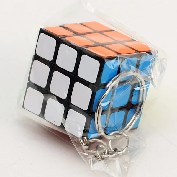 Magiska Kub Nyckelring 3X3X3 3Cm Magiska Kuber Gåva Magisk Kub Hänge Twist Pussel Leksaker För Barn With key chain