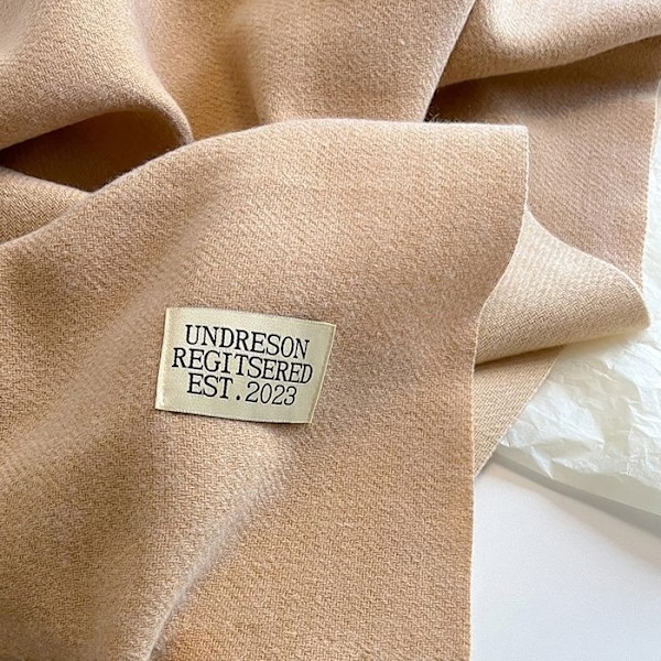 Lyxigt Kashmirhalsband för kvinnor, Pompom Bandana, Omlott Sjal, Pashmina, Tippet - Khakibeige