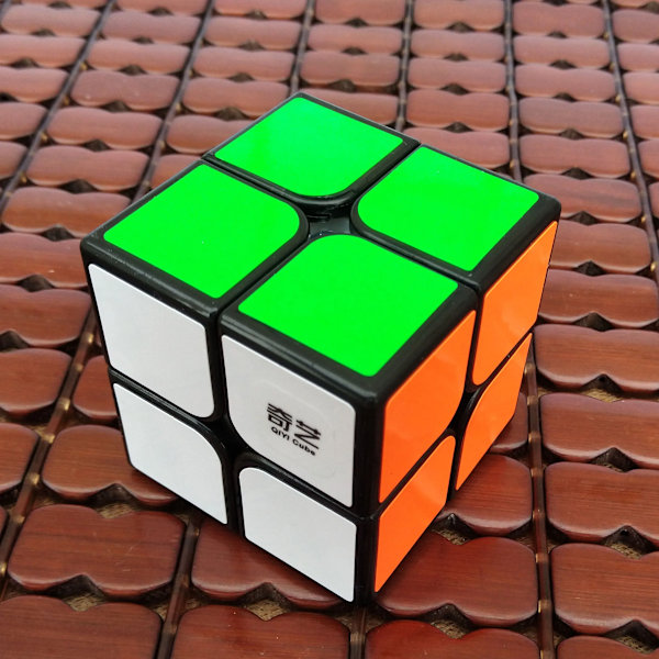 2X2 Magic Cube 3X3 Professionell Cubo Magico 2X2X2 Speed Cube Pocket 3X3X3 Puzzle Kuber Pedagogiska Leksaker För Barn 2X2 Black