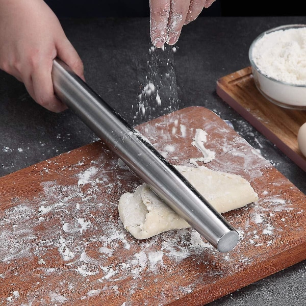 Ruostumattomasta teräksestä valmistettu mattapintainen kaulin pizzataikinan, piirakan, keksien leivontaan, olennainen keittiöväline lahjaideoita leipureille