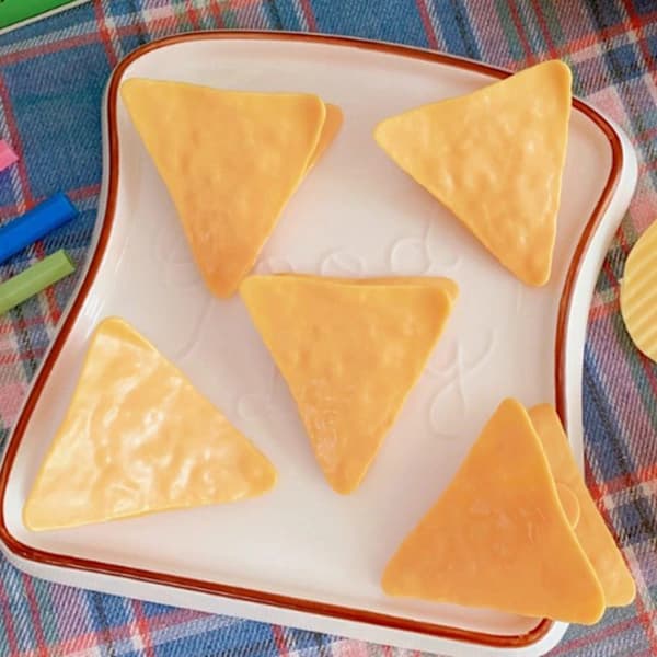 Chipspåsklämma Multifunktionell Akryl Potatisformad Förseglingsklämma för Snacks Foton och Anteckningar Studenter Resenärer Gul Triangulär