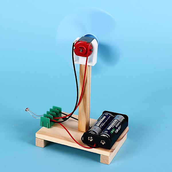 Vetenskapligt experiment DIY produktionsmaterial Småproduktion Liten uppfinning Infraröd fjärrkontrollfläkt