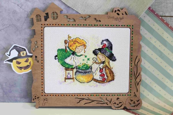[RM] Broderisæt MP Studia \"Efter gammel opskrift\" 13x11 cm