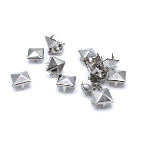 [RM]Loose Pyramid Studs 100 pcs Silver Silver Silver