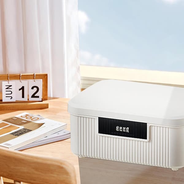 [RM]Lockable Storage Box, 2.3 Gallon Storage Box with Combination Lock, Heavy Duty Plastic Box, Useful as Item Organizer White)