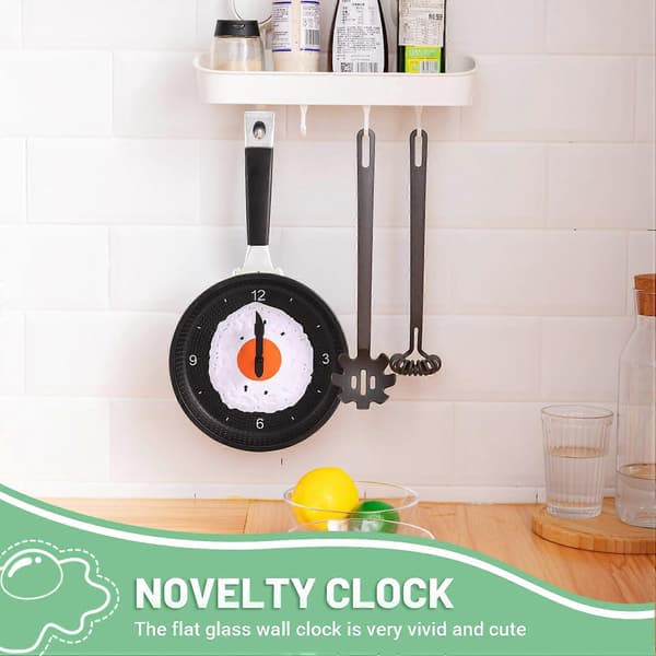 [RM] Frying Pan Clock with Fried Egg - Novelty Hanging Kitchen Cafe Wall Clock Kitchen - Green