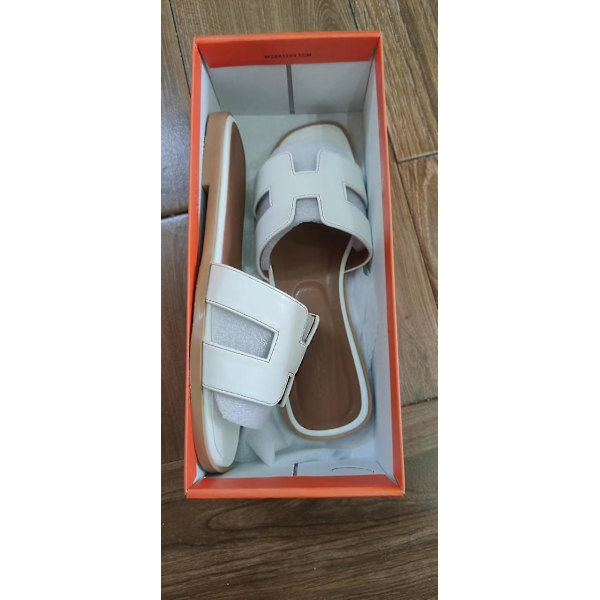 Sommersandaler for kvinner, flate strandsandaler, damesko, utendørs kilehælsandaler, pluss størrelse White EU39