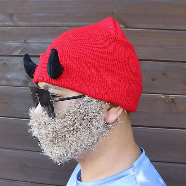 Demon Horns Shape Knit Hat Vindtät Värmande Stickad Mössa För Cykling Promenader Khaki Red