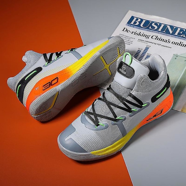 Basketballsko for menn, pustende, sklisikre sportssko F11 LightGray 42