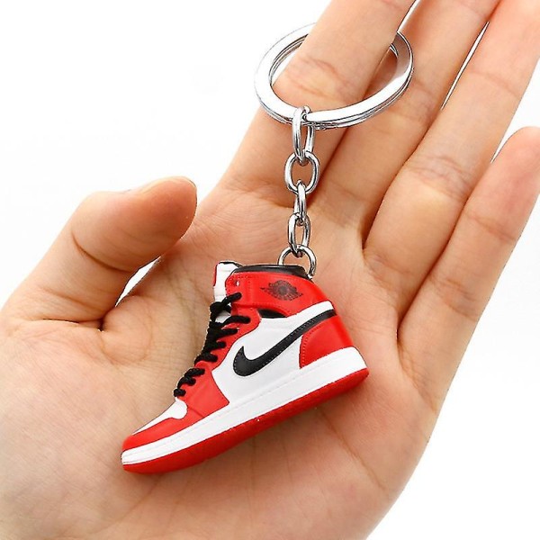 Skor Modell Nyckelring Väska Hänge 3d Tredimensionell mini basketskor Creative Personality Pendantyllow, Red2st