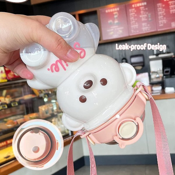 Björn Vattenflaska med Sugrör, Kawaii Läcksäker Vattenkanna med Justerbar Axelrem Pink 1400ml