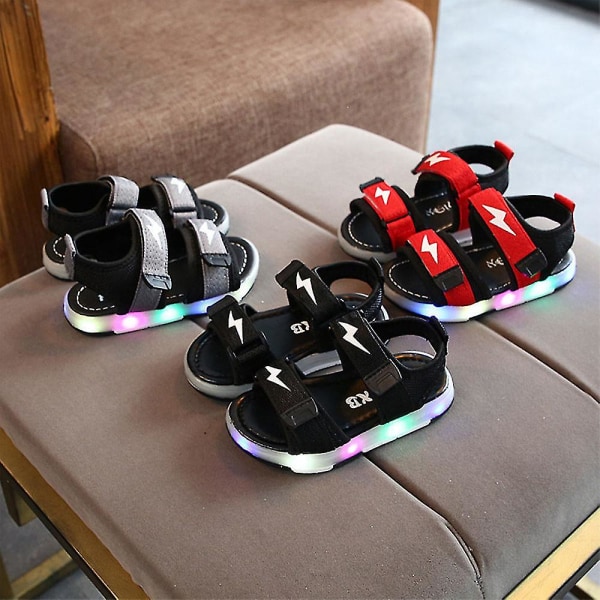 Sommarsandaler för pojkar och flickor med LED-belysning, ihåliga och andningsbara barnskor Black 26
