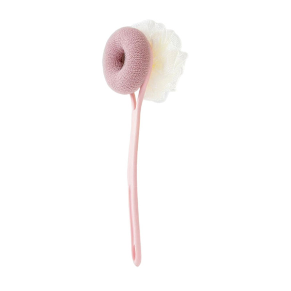 Selänpesin suihkuun pitkällä varrella, suihkuvartaloharja harjaksilla ja pesusienellä Sakura powder