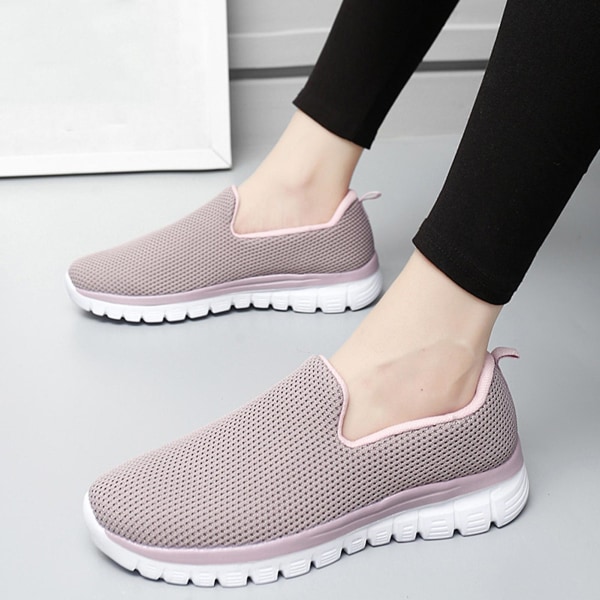Uformelle sportssko i mesh for kvinner, slip-on komfortable flate sko for løping og gåing Black 42