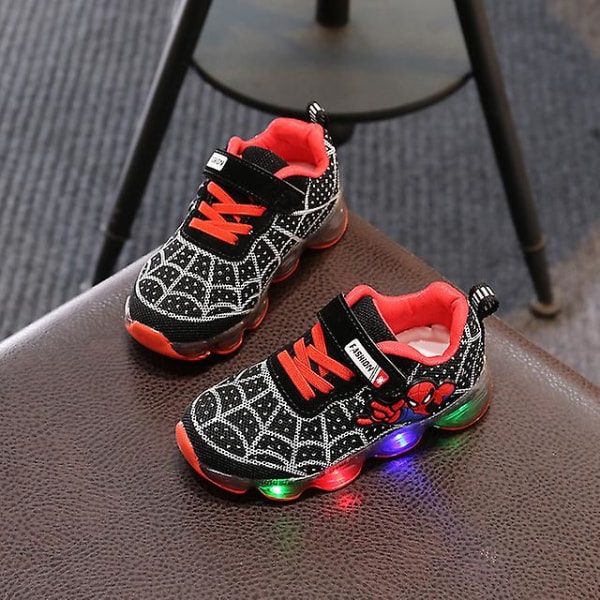 Uudet Spiderman LED-verkkotennarit tytöille pojille lapsille valaisevat hehkuvat tennarit kengät pojille tytöille valaistut LED-vauvan lasten kengät Black 26