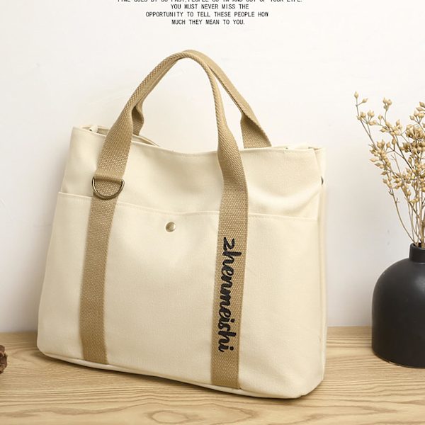 Dam Crossbody Axelväska Stor Kapacitet Fyrkantig Tygväska Med Alfabet För Utomhusresor Affärer Sport Creamy-white