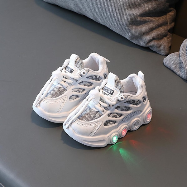 Toddler Sneakers Flickor Pojkar Slip On Pu Läder Sneakers Med Spänne För Barn Dagliga Skor White 27