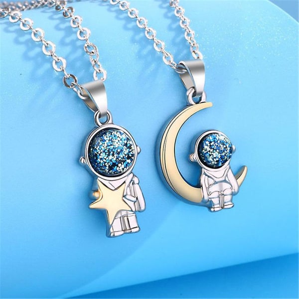 1 Pair Couple Necklace Astronaut Moon Shape Necklace Jewelry