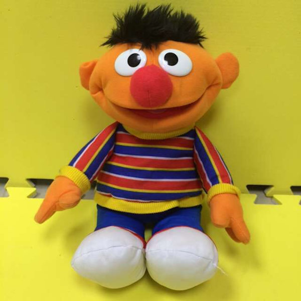 Sesame Street -pehmolelut Lelufiguuri Noin 30 cm Ernie Bert Elmo UUSI A