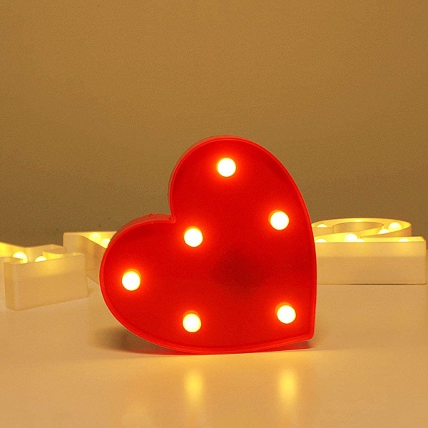 LED valaiseva kirjainlogo yövalo (punainen sydän)