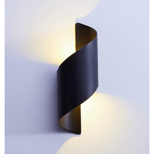 10W LED-vägglampa, vattentät varm färg (svart)