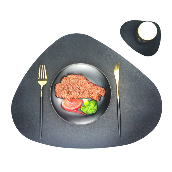 Tvättbar bordstablett set med 4 svarta runda ovala halkfria och vattentäta läderlook - Bordsmattor i konstläder Servis ingår ej