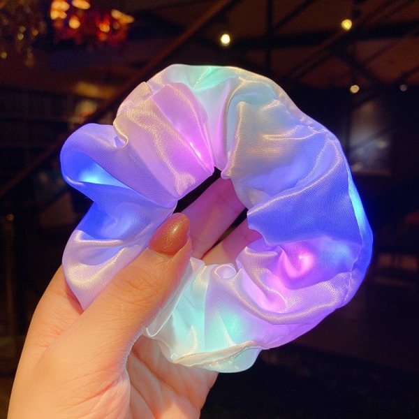 LED Luminous Scrunchie 5 delar självlysande elastiska hårband Lysande hårband för hästsvans för Neon Halloween Jul Födelsedag Nyår